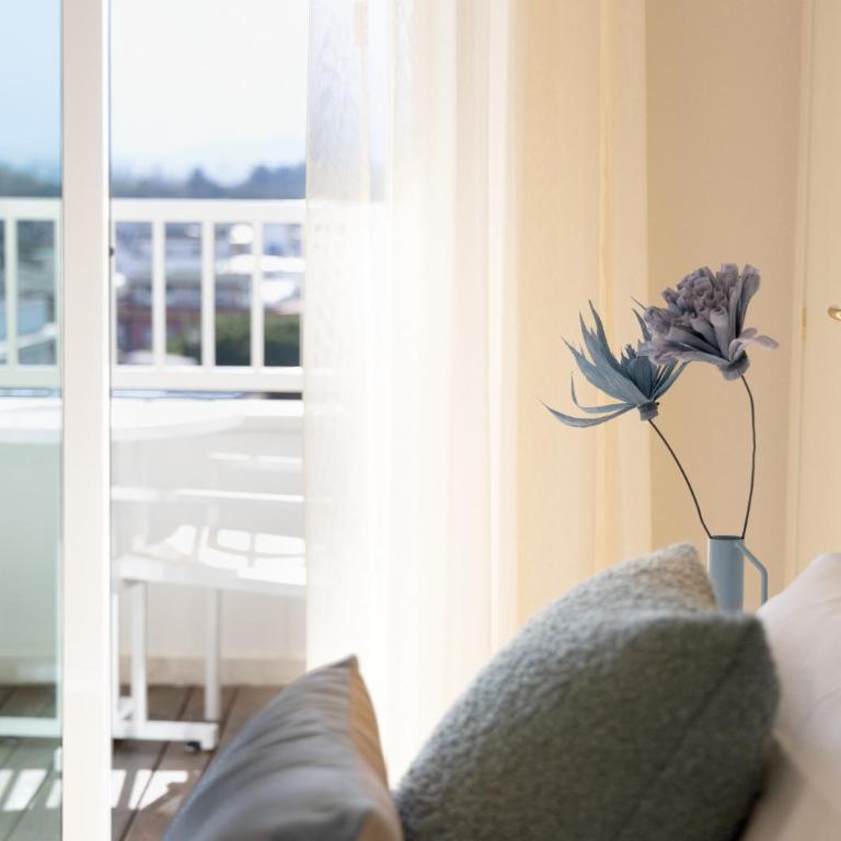 Hotel Tiffany's - Double Room with Balcony - 8
