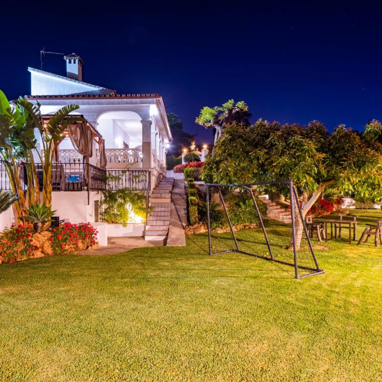 Cubo's Villa Esmeralda - Three-Bedroom Villa - 19