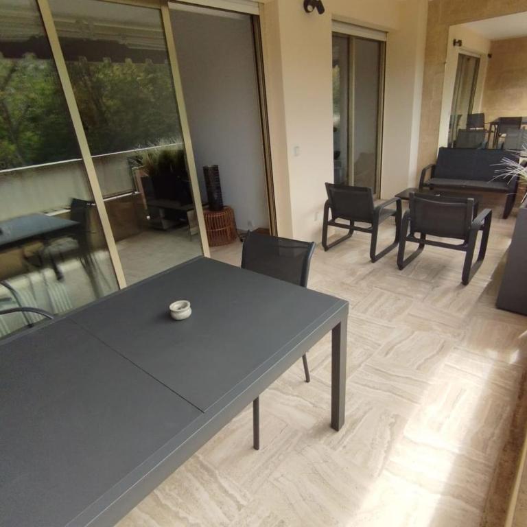 WE CANNES ! Exceptional 4 rooms apartment Cannes Center swimming pool - Appartement - 30