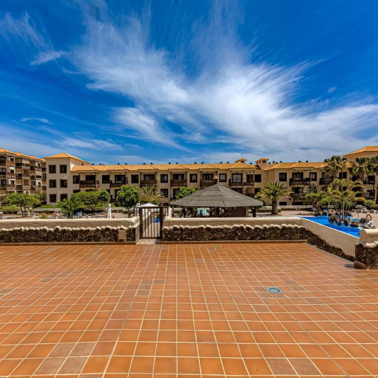 Atlantic 1 One bedroom apartment with ocean view and pool - Apartamento con balcón - 39