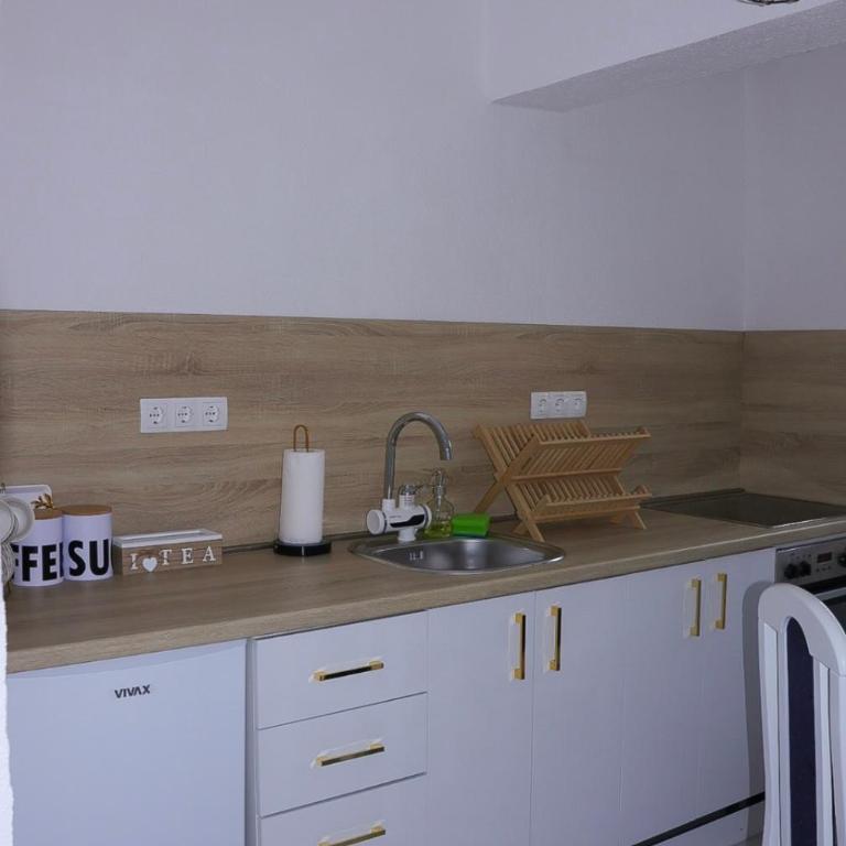 Apartman Sun-free parking - One-Bedroom Apartment - 36