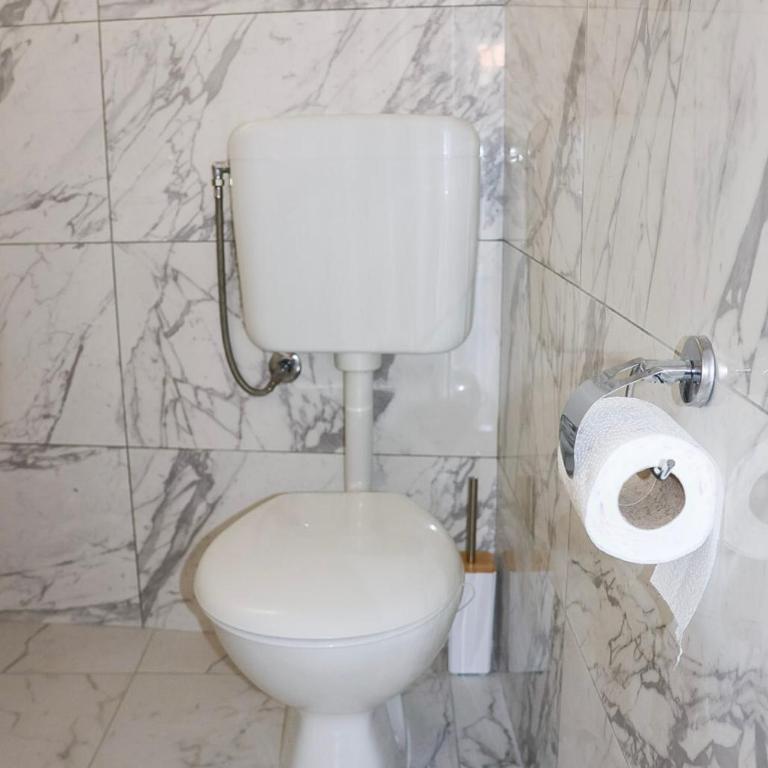 Apartman Sun-free parking - One-Bedroom Apartment - 38