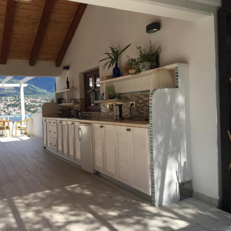 Zazenda House - Two-Bedroom Apartment - 28