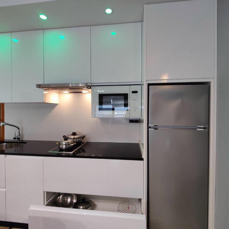 Luminoso y Moderno - Apartamento de 1 dormitorio - 23