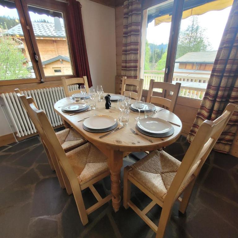 Chalet cosy avec cheminée et parking, pour 8 personnes - FR-1-598-35 - Chalet (8 Adulti) - 13