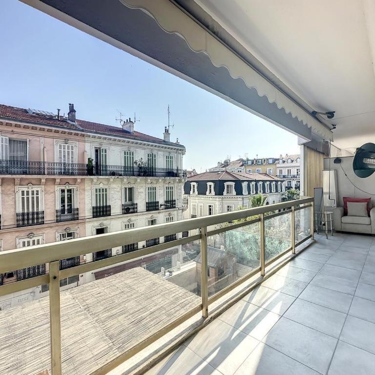 Les Mimosas-spacious apartment-city center - Apartamento de 1 dormitorio - 4