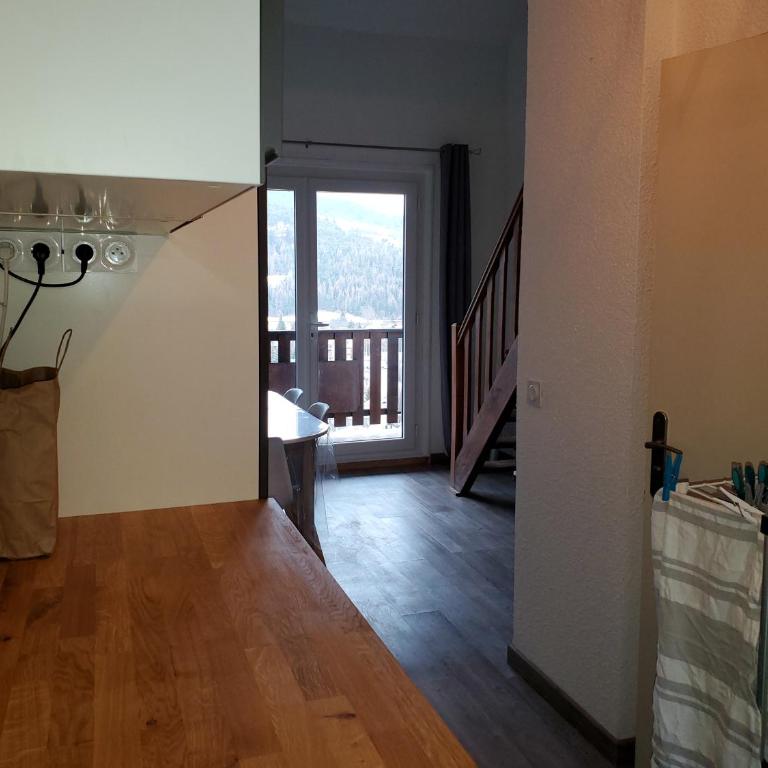 Appartement chaleureux. - Appartement 2 Chambres - 5
