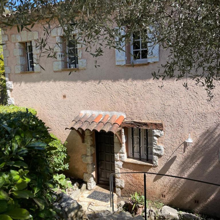 Maison de Saint Arnoux - Maison 3 Chambres - 18