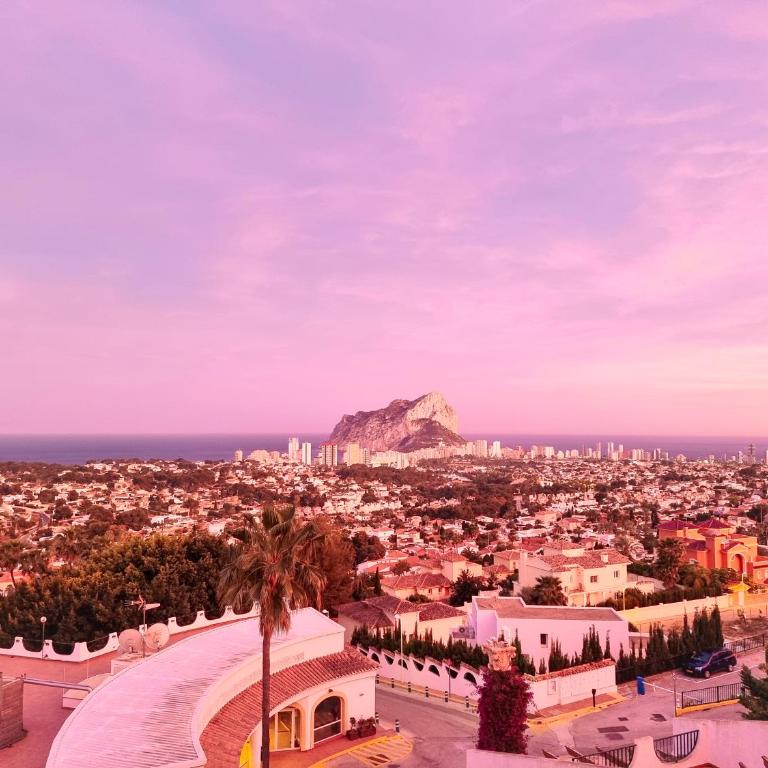 THE VIEW: sea, mountain, terrace, swimming pool - Two-Bedroom Apartment - 23