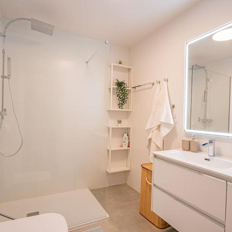 Beautiful Rooftop Pool 3Bed - Apartamento de 3 dormitorios - 34