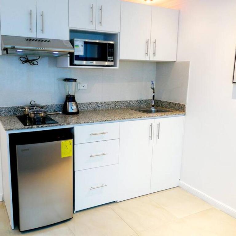 EDIFICIO RIVERFRONT II PISO 9 - SUITE 911-2 con ACCESO ÁREA SOCIAL - Apartamento de 1 dormitorio - 40