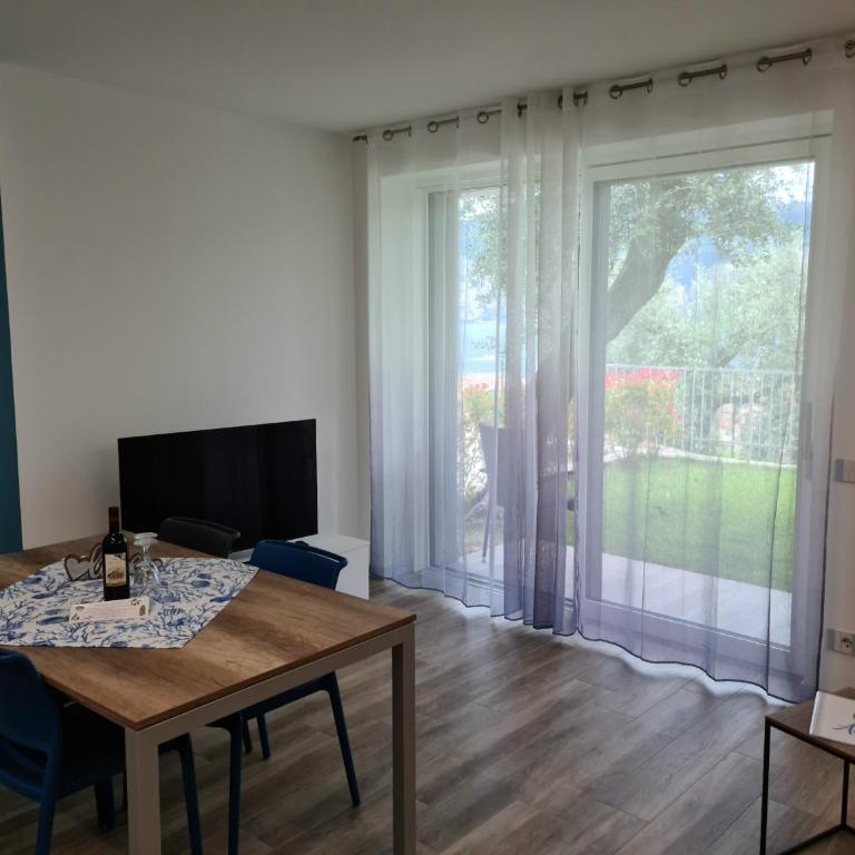 LUXURY APARTMENTS NATURA - Appartamento Superior con Vista Lago - 12