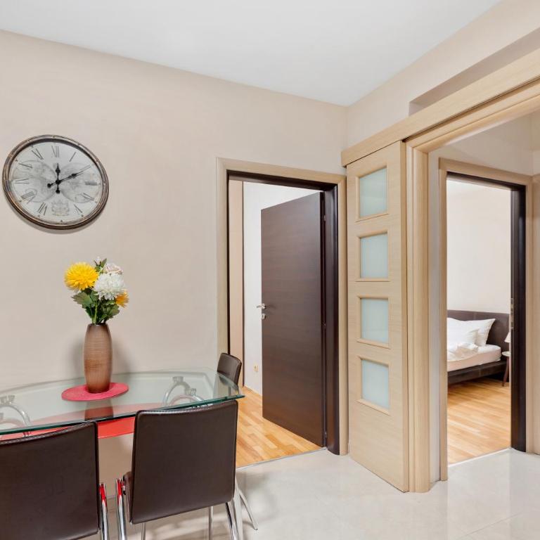 Apartments Saxo - Two-Bedroom Apartment with Sea View - 18