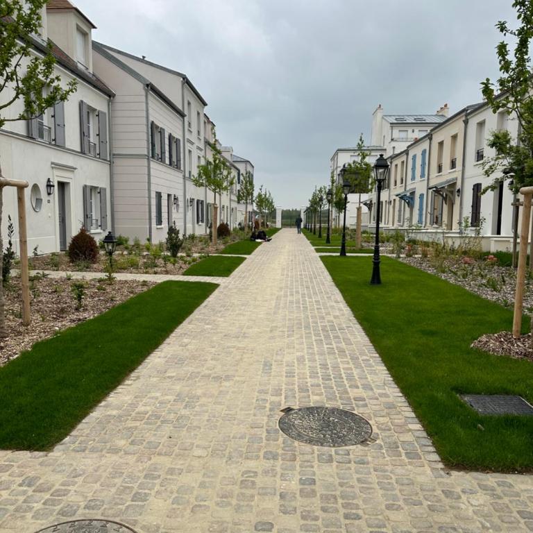 Disneyland Paris, vallée village ,Paris , villa, garden , Syline Home, 120 m2 - Maison 4 Chambres - 27