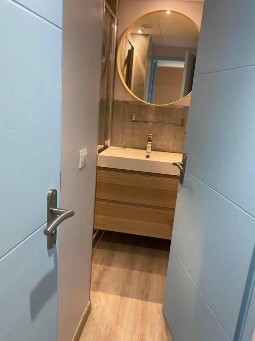 Athéna OHANA, les pieds dans l'eau - Appartement 1 Chambre - 12