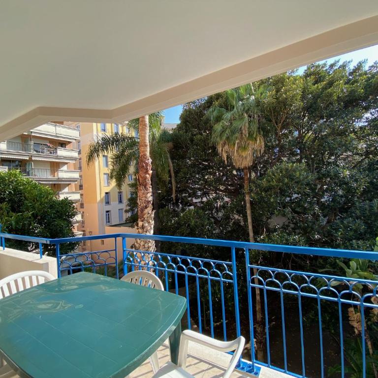 Joli 2 pièces vue jardin 50m plage Parking Clim - Appartement 1 Chambre - 7