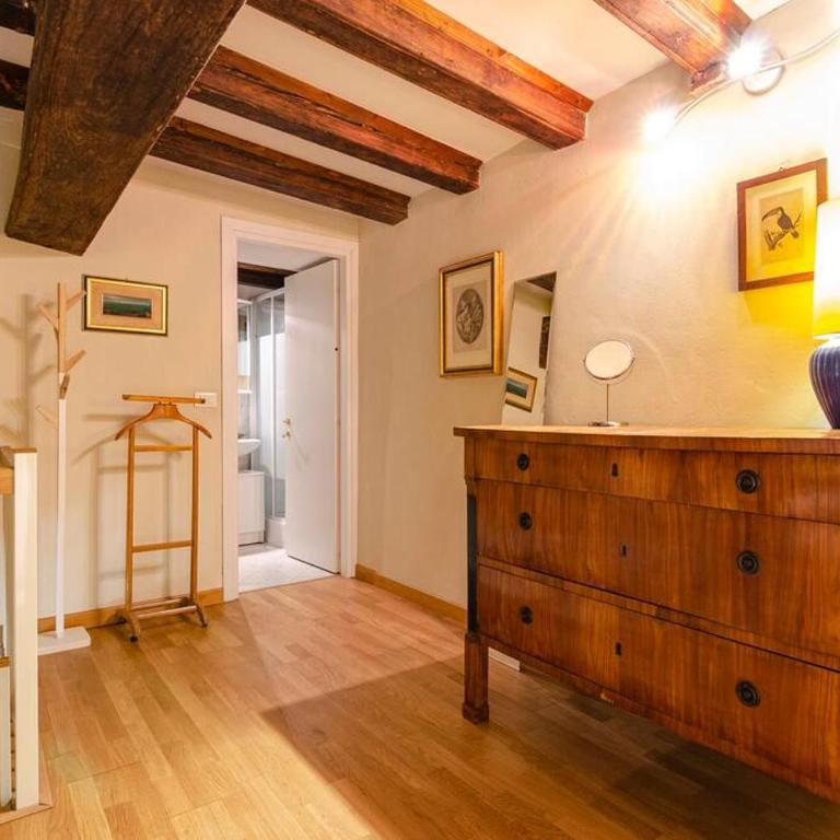 Fossalta Loft, at few steps from Piazza Maggiore - One-Bedroom Apartment - 17