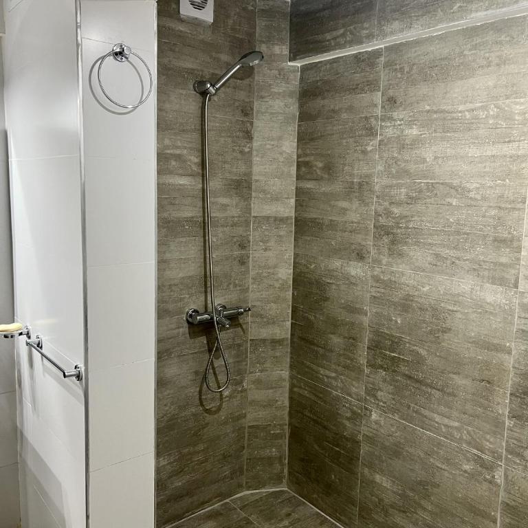 Departamento en pleno centro con cochera - Apartamento de 3 dormitorios - 14