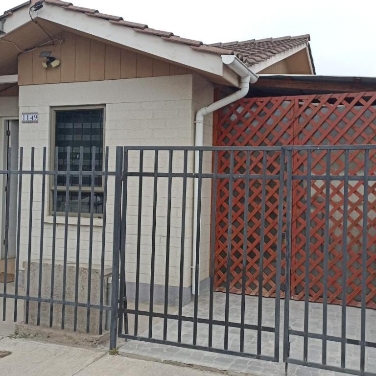 Hostal JV QUILLOTA AMOBLADA - Vacation Home - 1