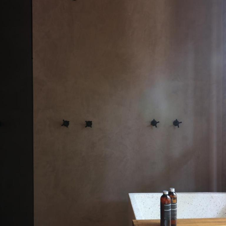 Aposento Boutique Hotel - Deluxe King Room - 10