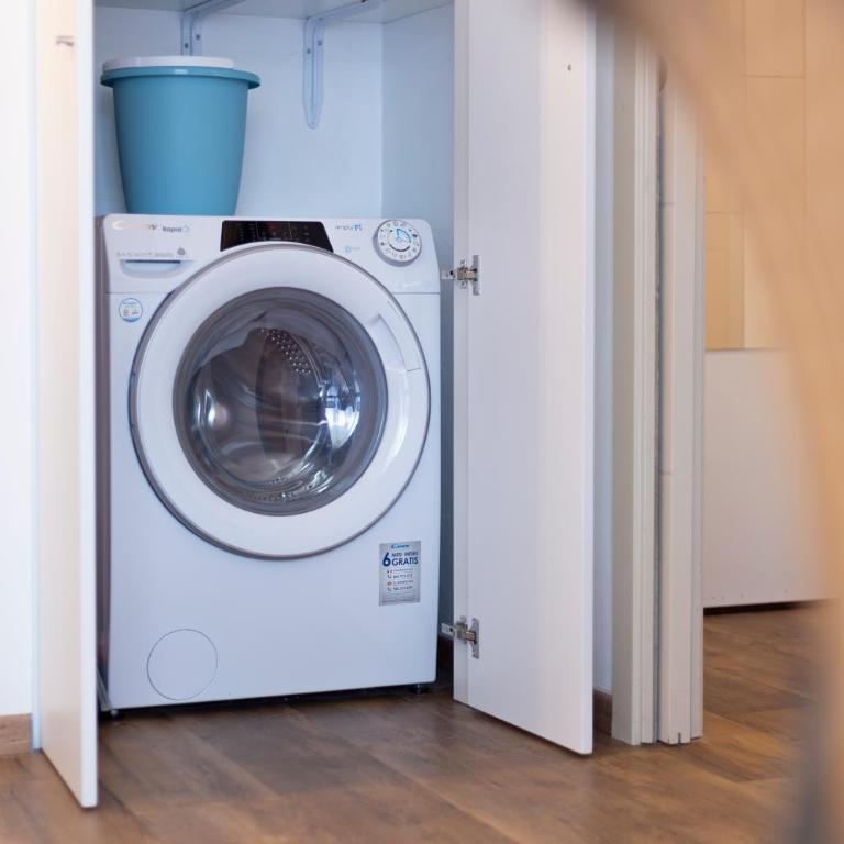 [150 mt dal mare] FillYourHomeWithLove Apartment - Appartamento con 1 Camera da Letto - 11