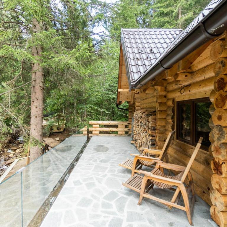 Casa Montana - Two-Bedroom Chalet - 14