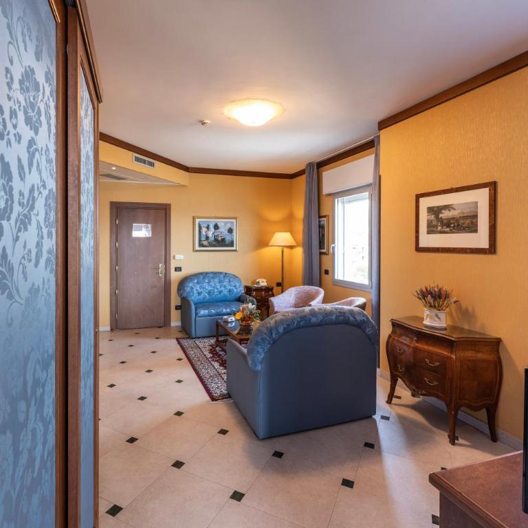 Hotel Bellevue Et Mediterranée - Suite con Vista Mare - 6