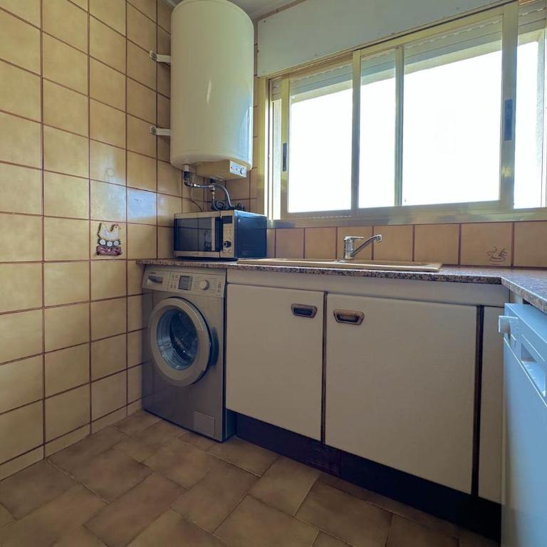 Amplio piso para 6 personas - Apartment - 29