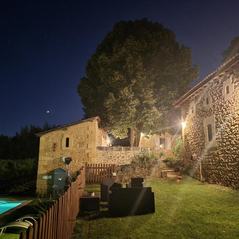 Le Clos de la Canéda - Superior Double Room - 17