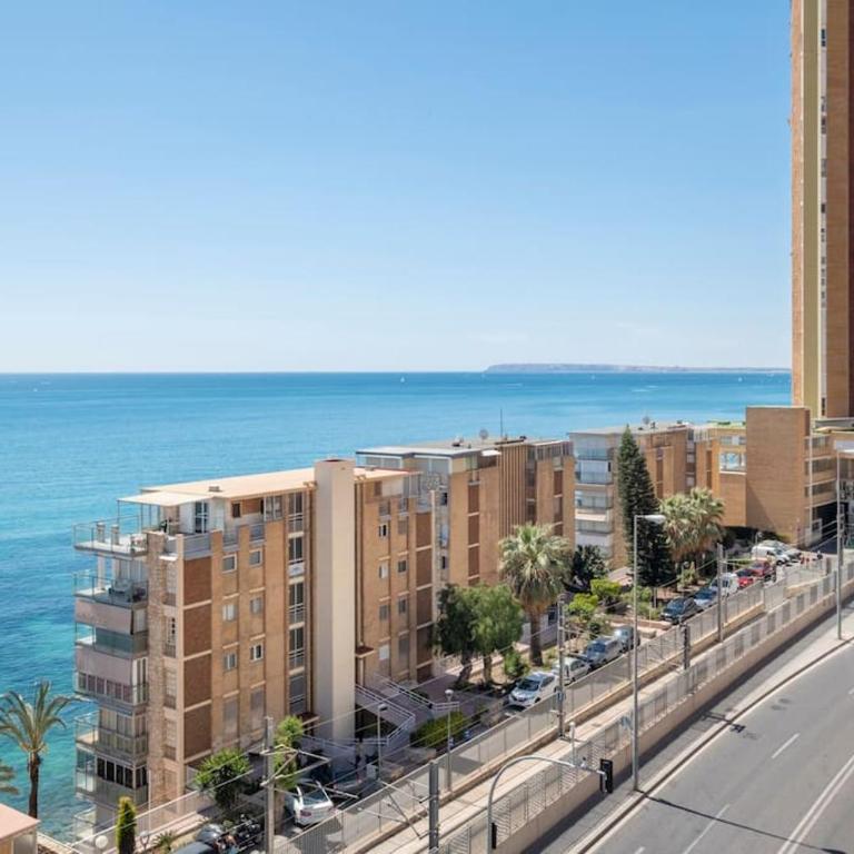 Mi pequeña bahía - Apartamento Premium con Terraza frente al Mar - Alicante - Two-Bedroom Apartment - 5