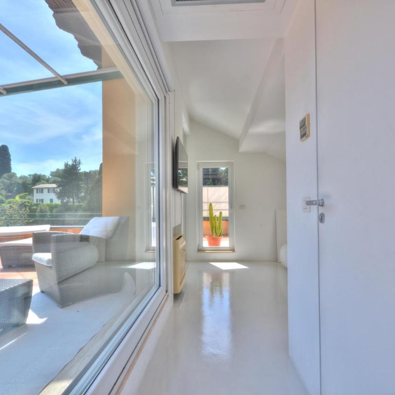 Penthouse Marina-Seaview Jacuzzi and Terrace - Appartamento con 1 Camera da Letto - 33