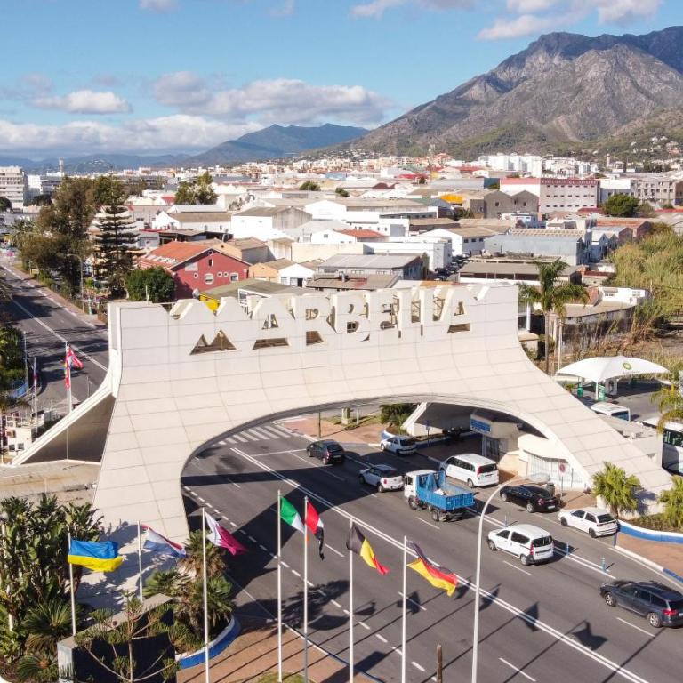 Vacation home in the best location, with terrace and pool in Marbella Center - Apartamento de 2 dormitorios - 52