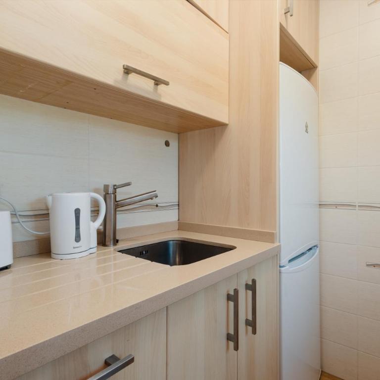Vacation home in the best location, with terrace and pool in Marbella Center - Apartamento de 2 dormitorios - 15