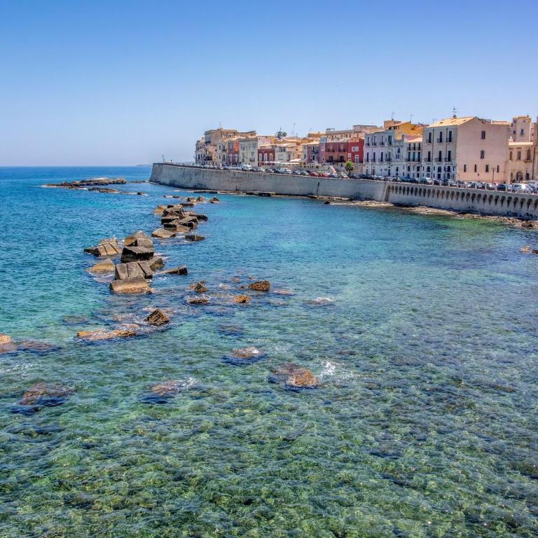 Tiche Home 200m From Sea - Happy Rentals - Two-Bedroom Apartment - 16