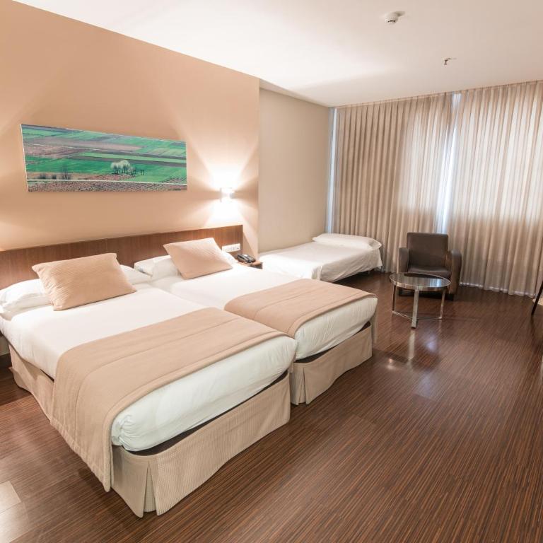 ARVA Abad San Antonio - Habitación Doble (2 adultos) - 2 camas - 2