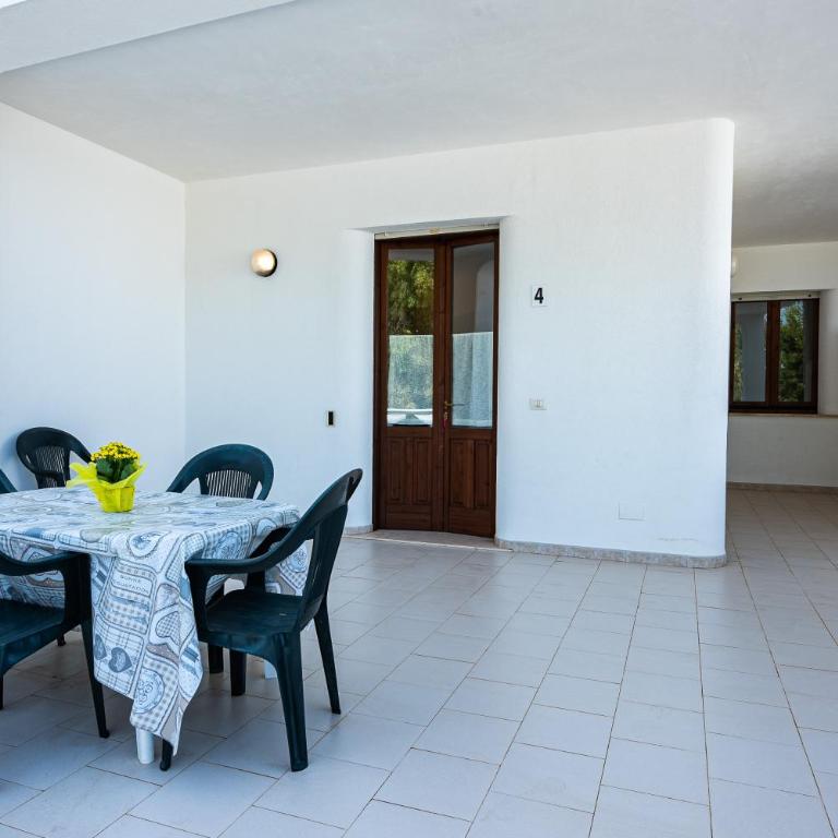 Futura vacanza Sas - Appartamento con 2 Camere da Letto - 1
