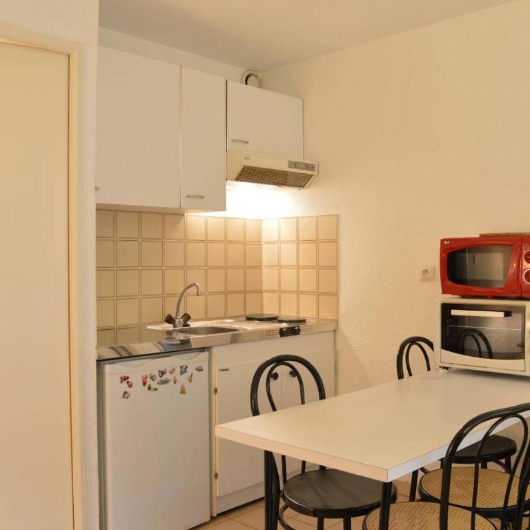 Studio cabine avec piscine, tennis et parking à 400m de la plage - 4 couchages, Saint-Aygulf - One-Bedroom Apartment - 4