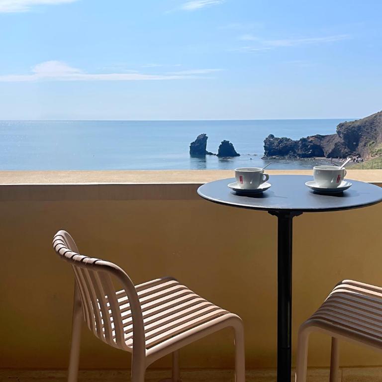 Hôtel La Grande Conque - Chambre Double Deluxe avec Balcon - Vue sur Mer - 2
