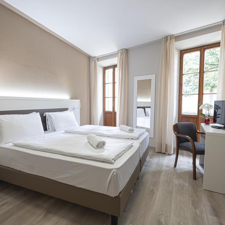 LVG Hotel Collection - Il Portico - Standard Vierbettzimmer - 1