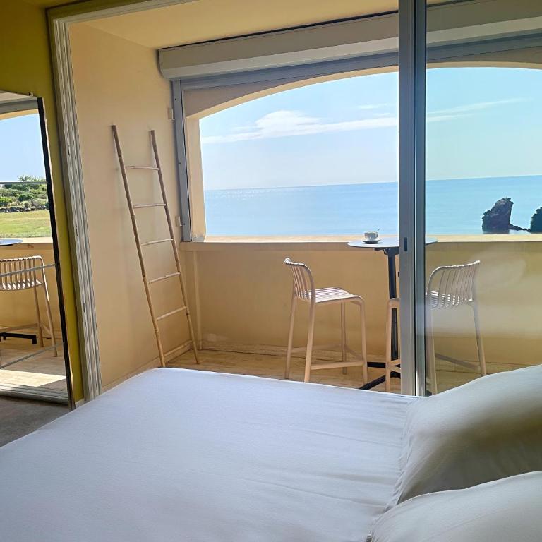 Hôtel La Grande Conque - Chambre Double Deluxe avec Balcon - Vue sur Mer - 5