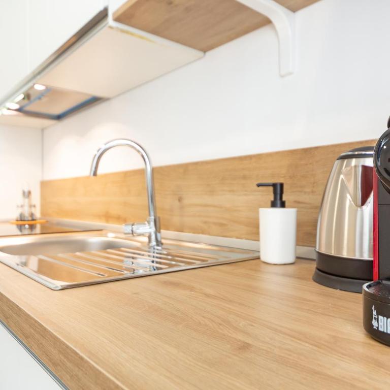 KHL APARTMENTS - SanSiro, Milano - Casa Vacanze - 11