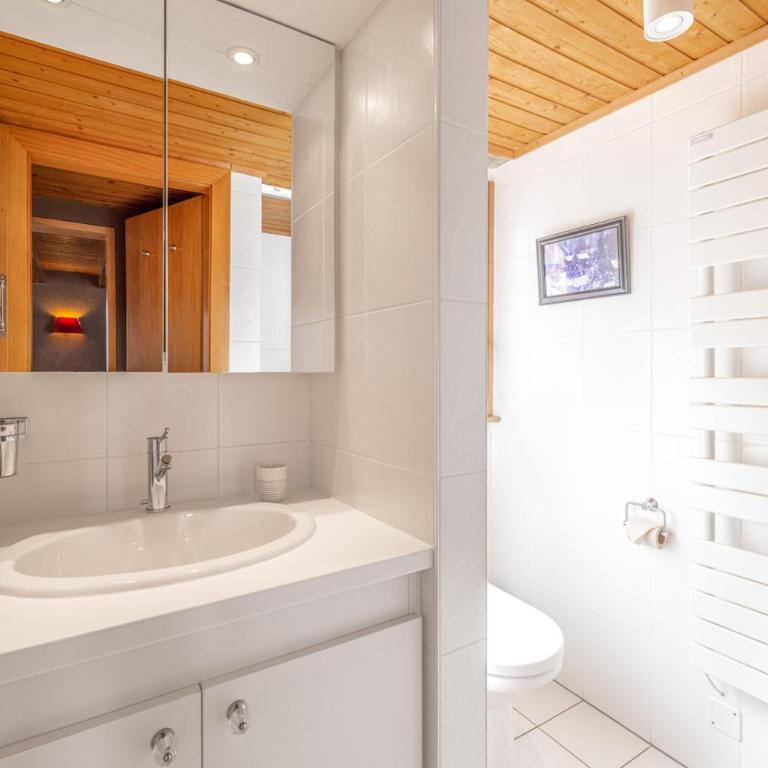 Chalet La Dame Blanche Perfect Family retreat - Chalet - 11