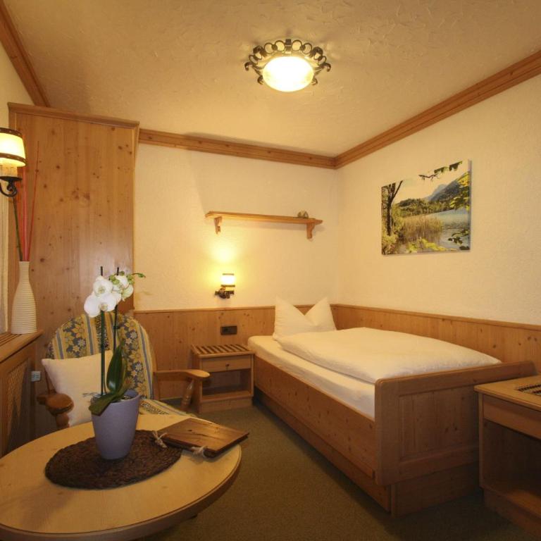 Hubertus am Thumsee - Ruhe Frühstück und Alpenpanorama - Einzelzimmer mit Balkon oder Terrasse - 1