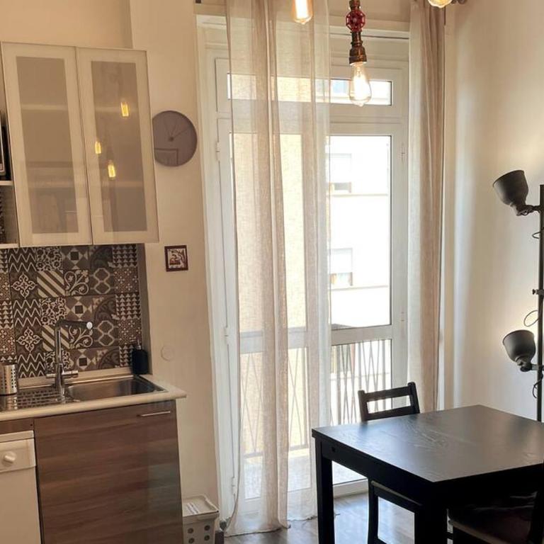 [] Design Flat - Two-Bedroom Apartment - 4