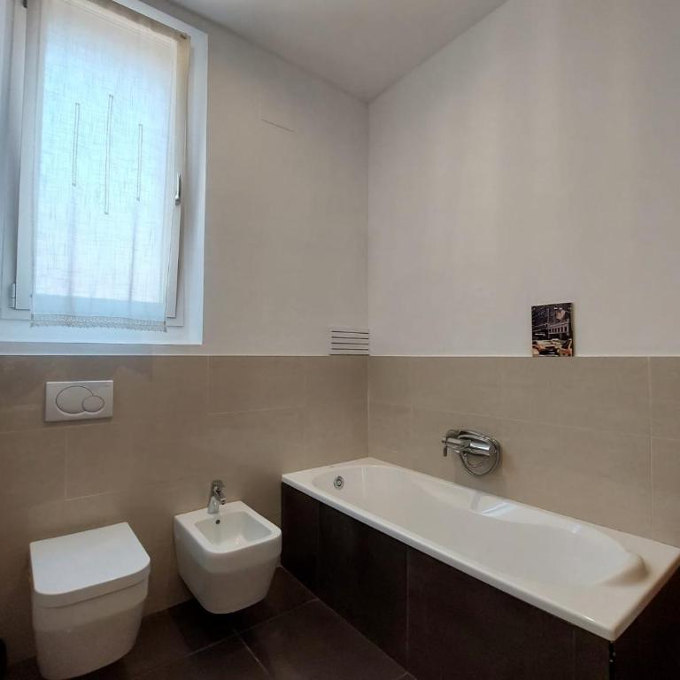 LUXURY STATION APARTMENT - Appartamento con 2 Camere da Letto - 21