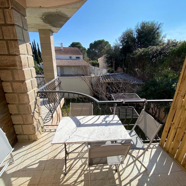 f2 4 pers 5min commerce plages - Appartement Deluxe - 9