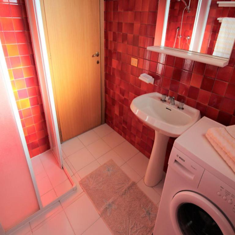 Attic apartment 50mt from the beach - Apartment - 14