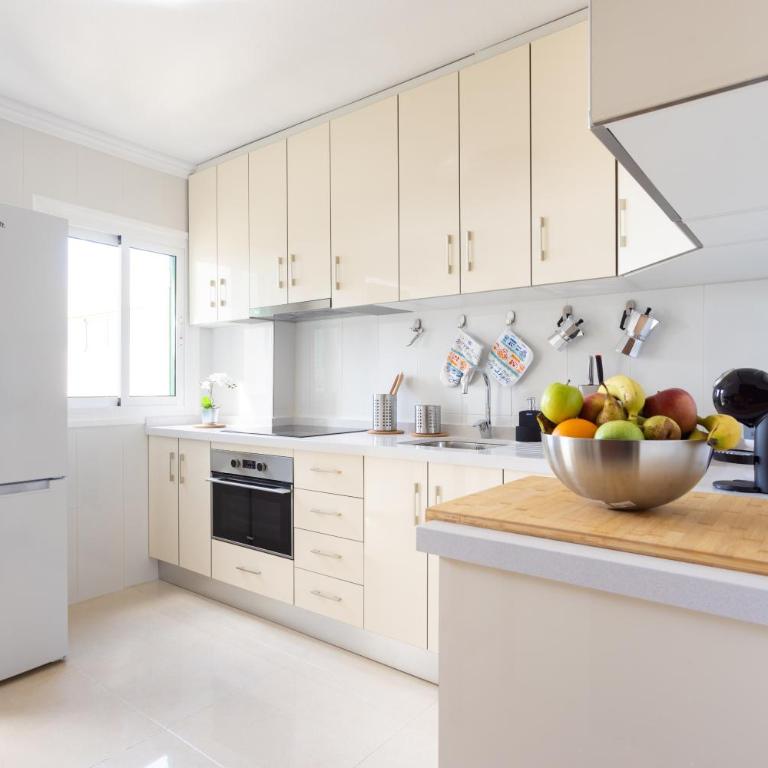 Three spacious apartments 150m from the Las Americas promenade - Apartamento de 3 dormitorios - 16