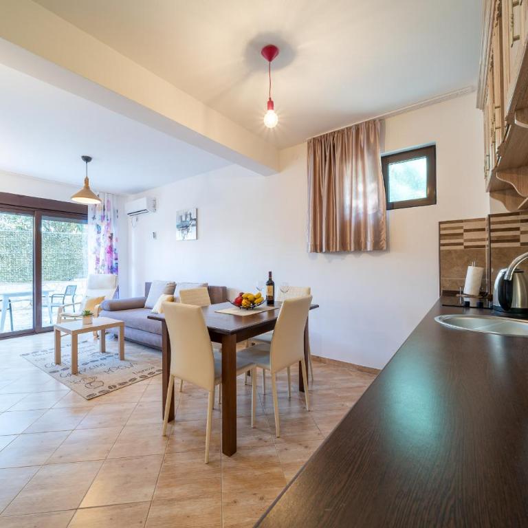 Apartments Svetlana - Apartman - 4