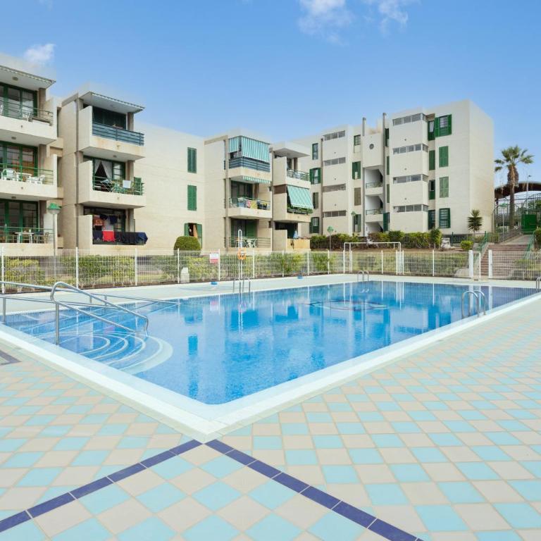 Three spacious apartments 150m from the Las Americas promenade - Apartamento - 16